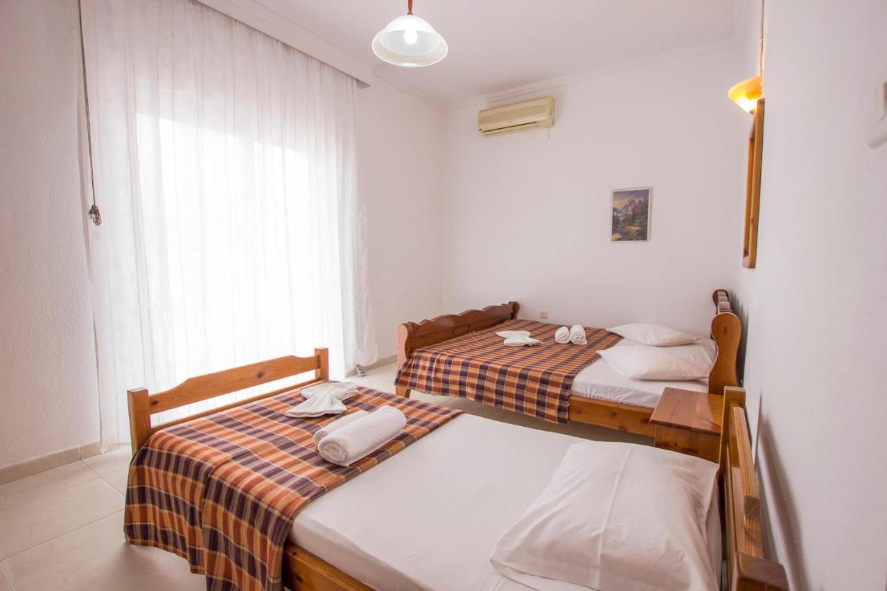 George Laz Rooms Vrasná Exterior foto