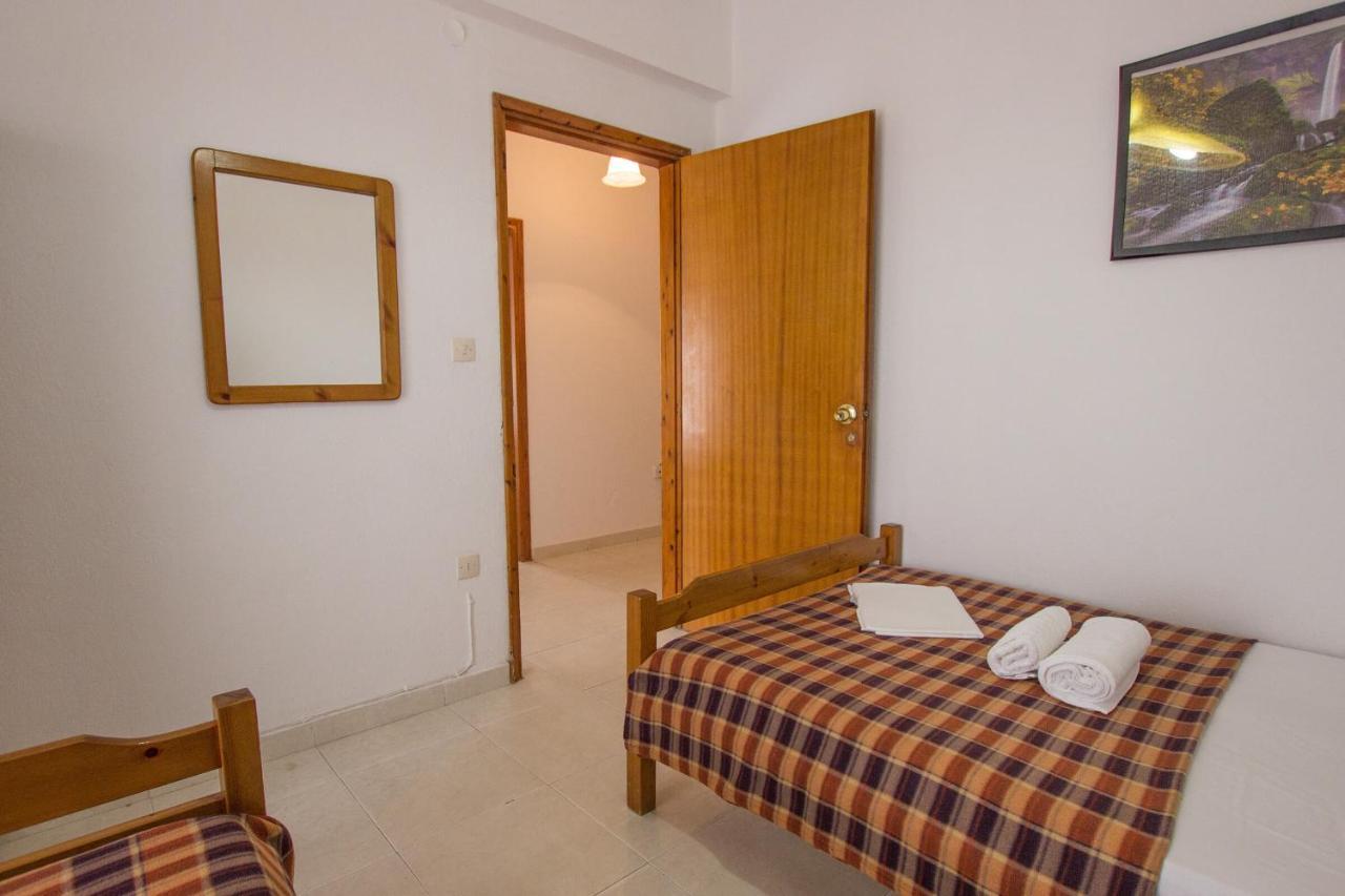 George Laz Rooms Vrasná Exterior foto