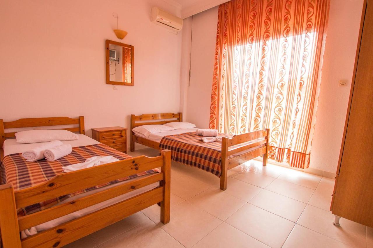 George Laz Rooms Vrasná Exterior foto
