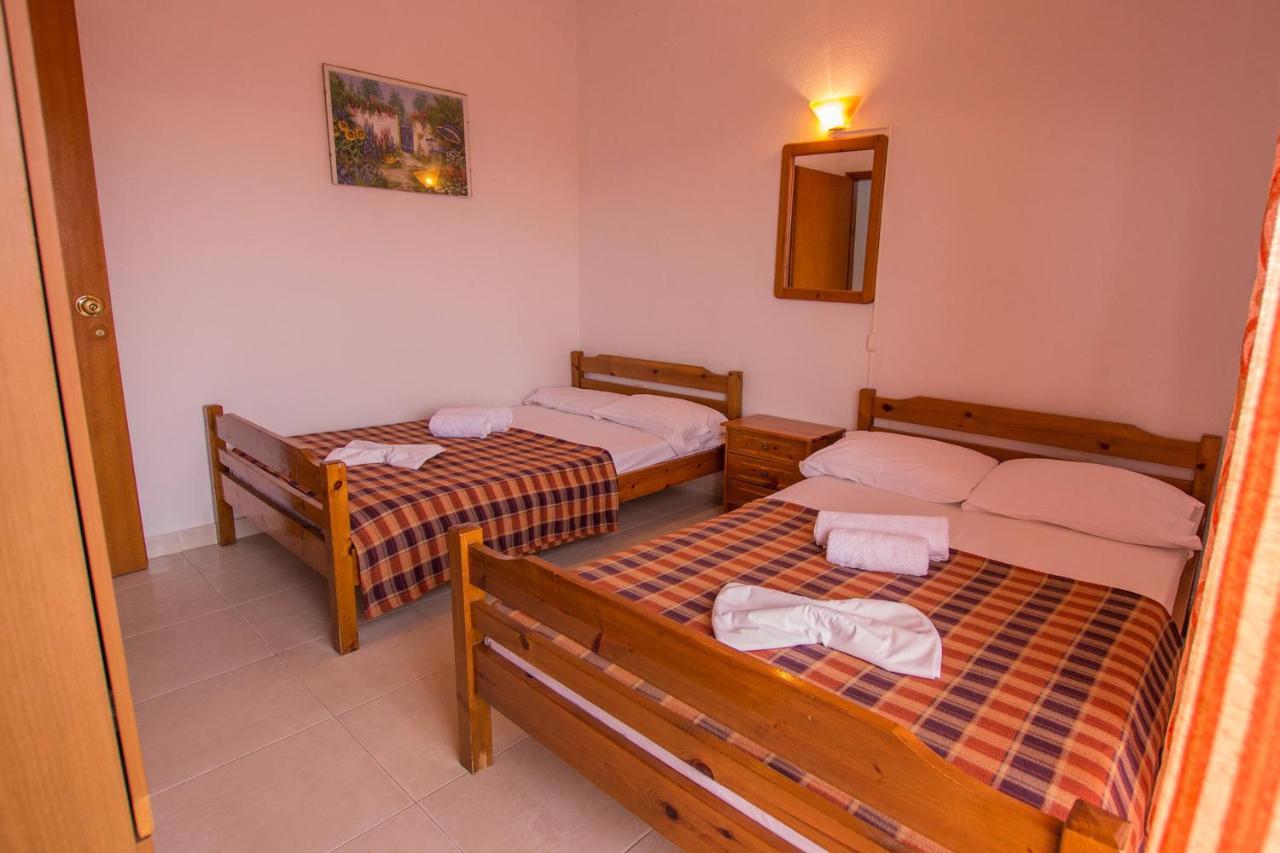 George Laz Rooms Vrasná Exterior foto
