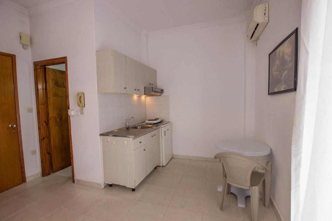 George Laz Rooms Vrasná Exterior foto